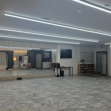 단체 댄스 연습실
